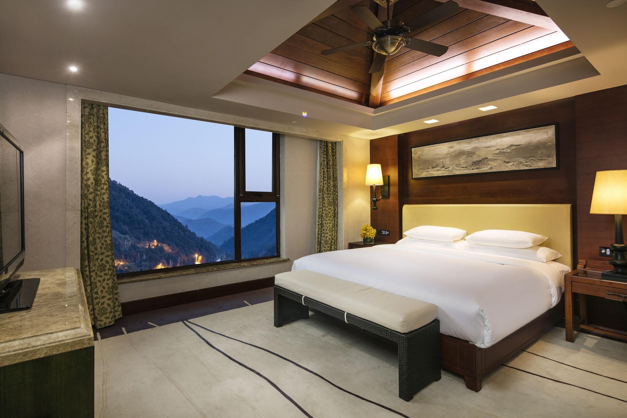 Hilton Sanqingshan Resort Shangrao Bagian luar foto