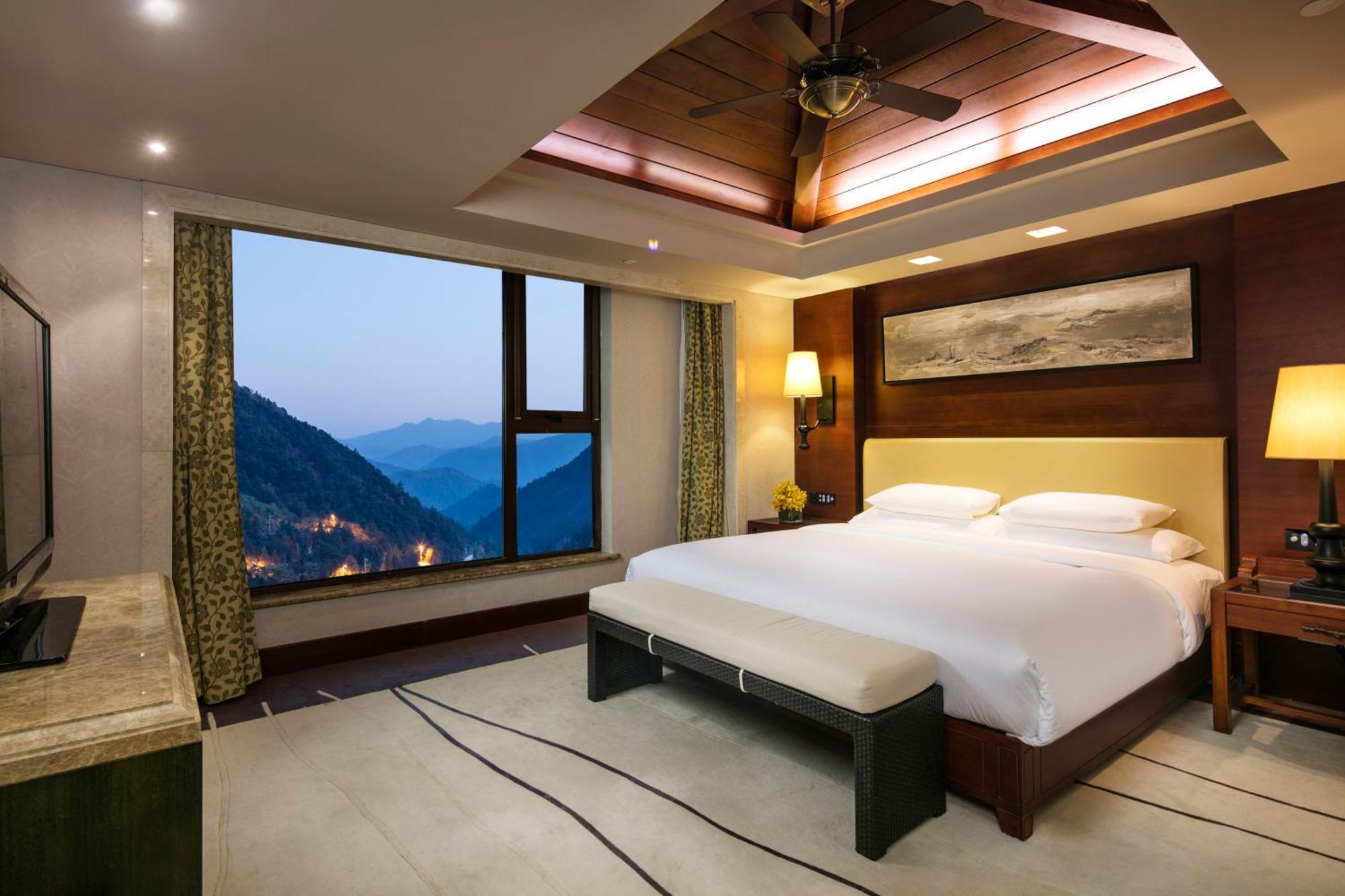 Hilton Sanqingshan Resort Shangrao Bagian luar foto